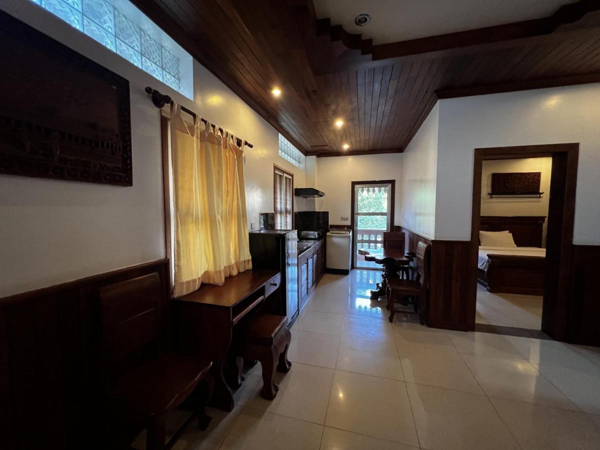 Shining Angkor Apartment Hotel Сіємреап Екстер'єр фото