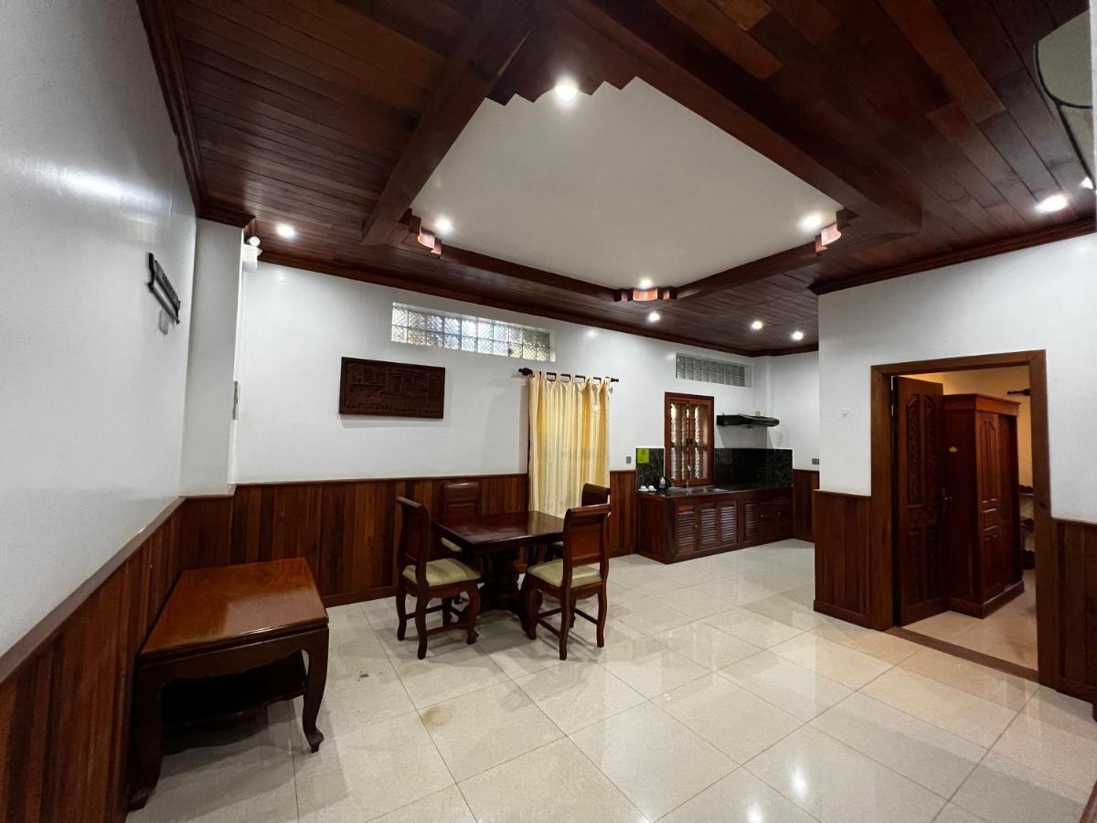 Shining Angkor Apartment Hotel Сіємреап Екстер'єр фото