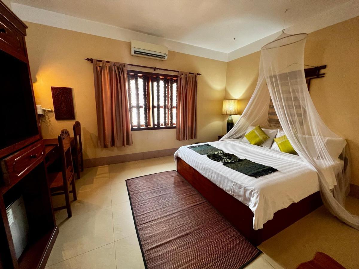 Shining Angkor Apartment Hotel Сіємреап Екстер'єр фото