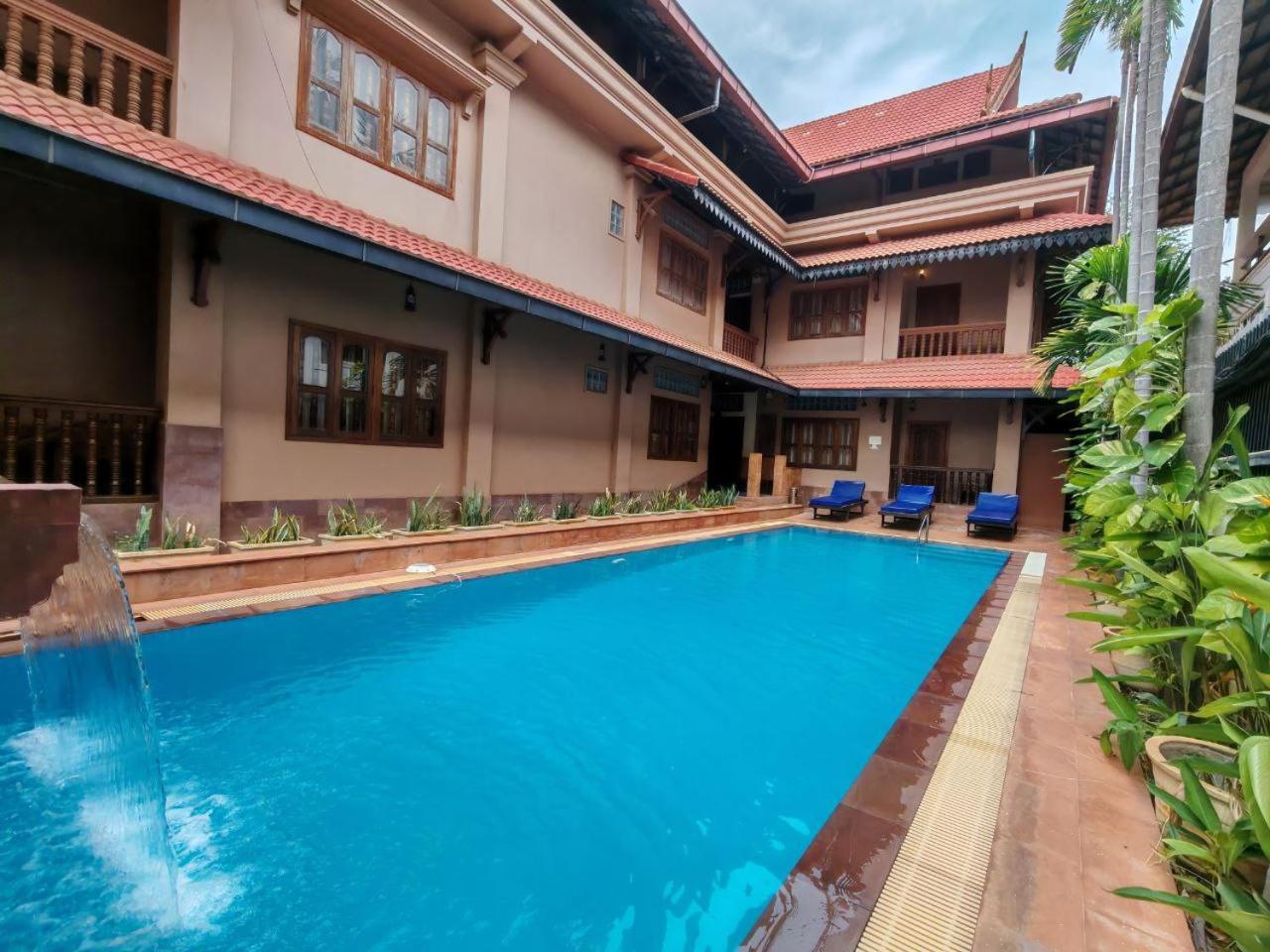 Shining Angkor Apartment Hotel Сіємреап Екстер'єр фото