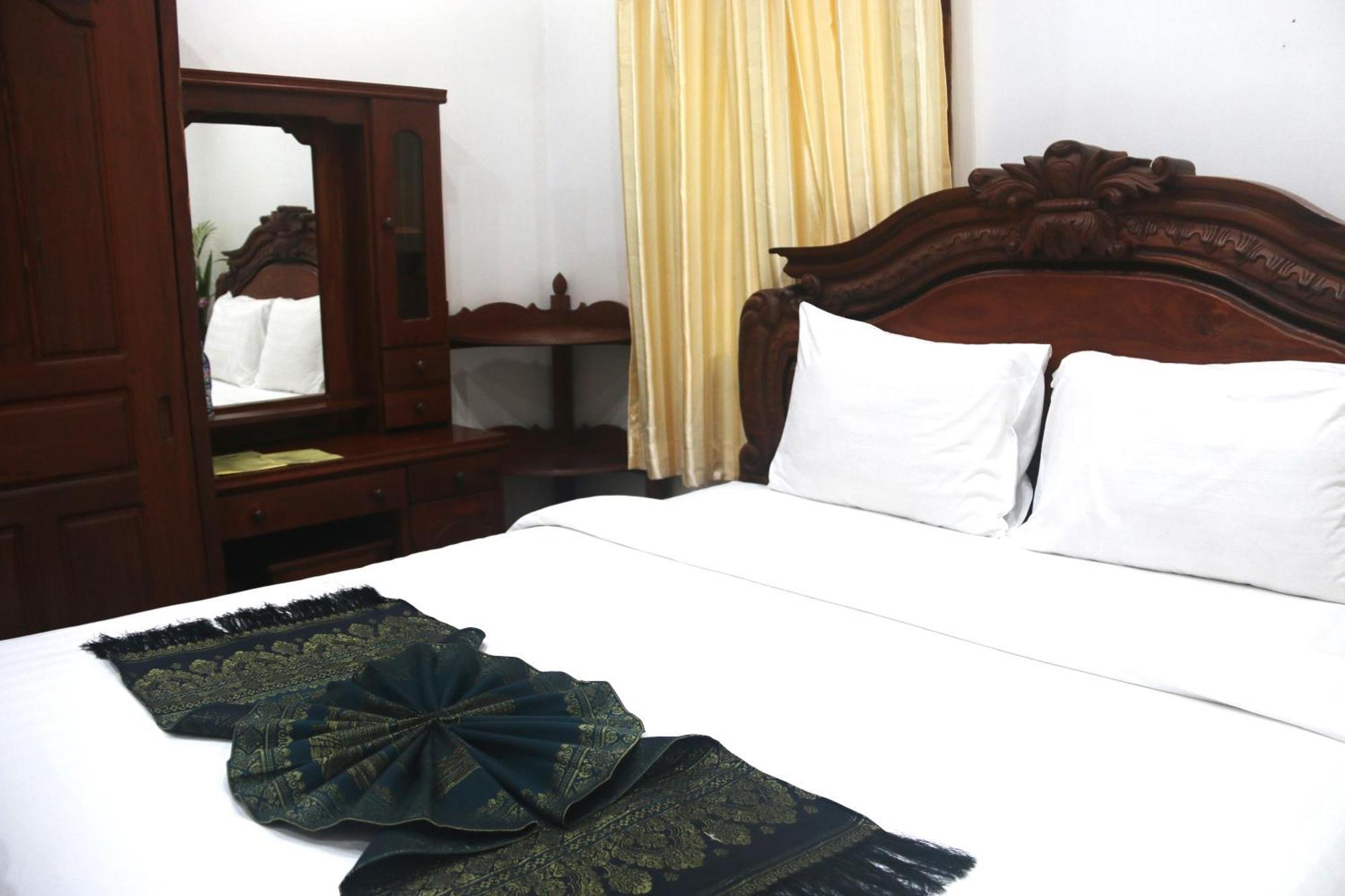 Shining Angkor Apartment Hotel Сіємреап Екстер'єр фото